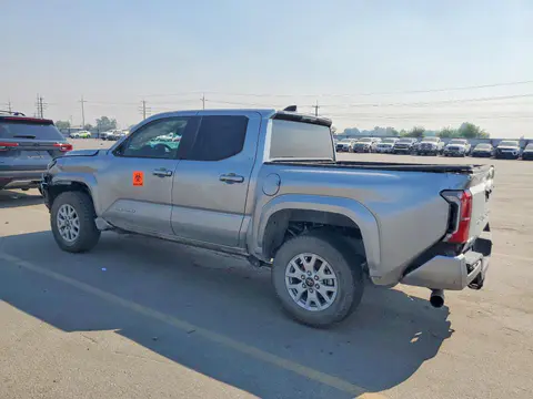 2025 Toyota Tacoma VIN 3TMLB5JN1SM136989 фото 2