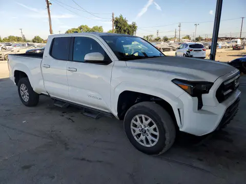 2025 Toyota Tacoma VIN 3TMLB5JN7SM110705 фото 4