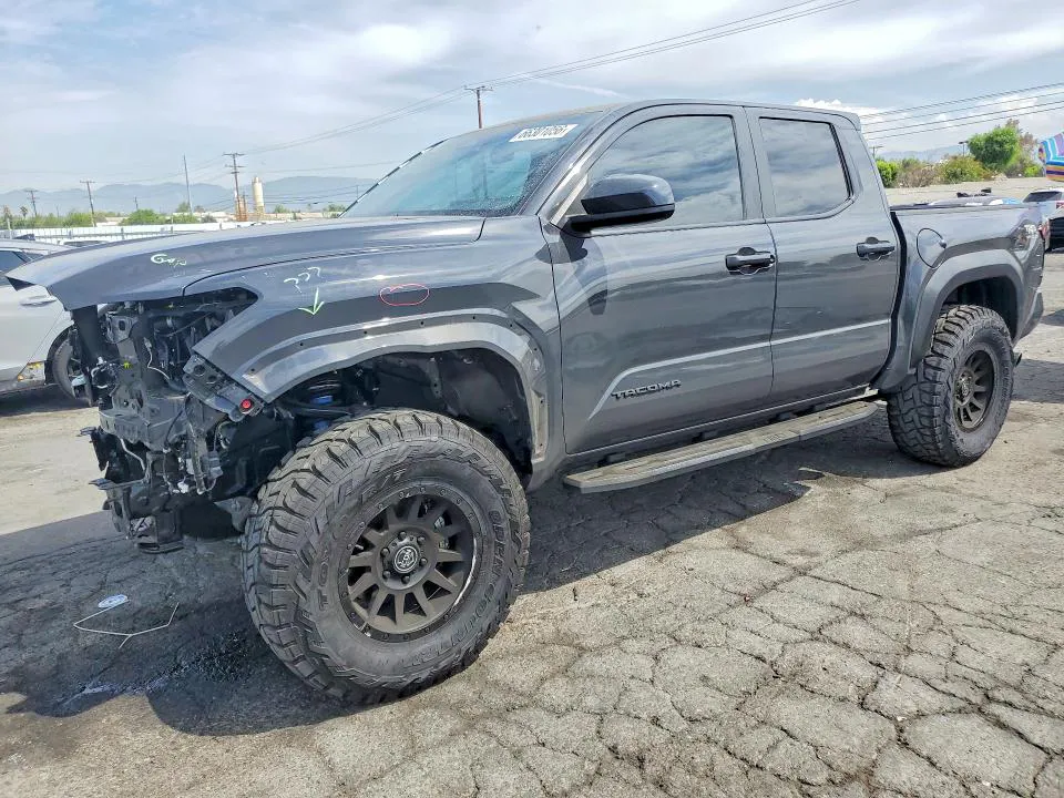 2025 Toyota Tacoma VIN 3TMLB5JN6SM118178 фото 1