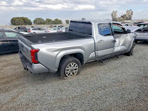 3TMKB5FN7SM039042 — 2025 Toyota Tacoma, фото 3 с аукциона Copart 13.10.2026, Передняя часть