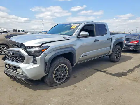 3TYLC5LN2ST022790 — 2025 Toyota Tacoma, Передняя часть (Front End), фото до ремонта