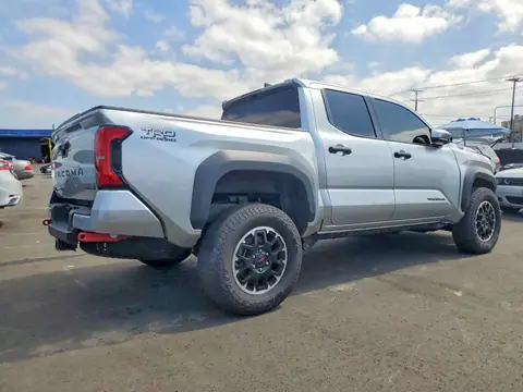 3TYLC5LN2ST022790 — 2025 Toyota Tacoma, фото 3 с аукциона Copart 30.09.2026, Передняя часть