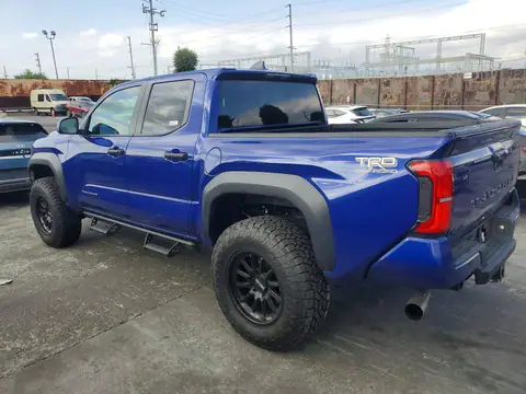 3TYLC5LN9ST016906 — 2025 Toyota Tacoma, фото 2 с аукциона Copart 14.10.2026, Боковая часть