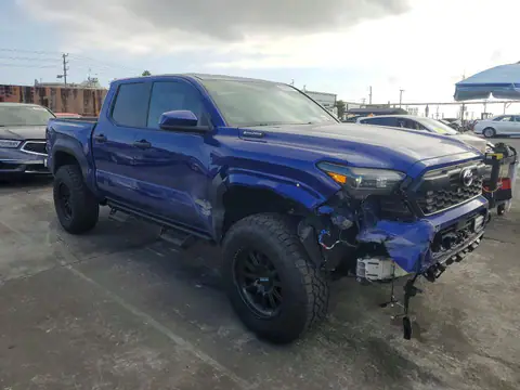 3TYLC5LN9ST016906 — 2025 Toyota Tacoma, фото 4 с аукциона Copart 14.10.2026, Боковая часть