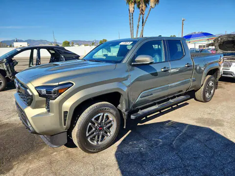 3TMLB5JN2SM200263 — 2025 Toyota Tacoma, Вандализм (Vandalism), фото до ремонта