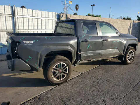 2025 Toyota Tacoma VIN 3TMLB5JN1SM137561 фото 3