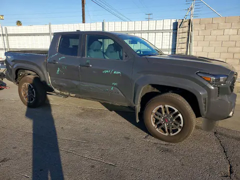 2025 Toyota Tacoma VIN 3TMLB5JN1SM137561 фото 4