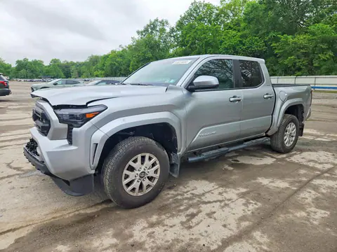 3TMLB5JN8TM231597 — 2026 Toyota Tacoma, Передняя часть (Front End), фото до ремонта