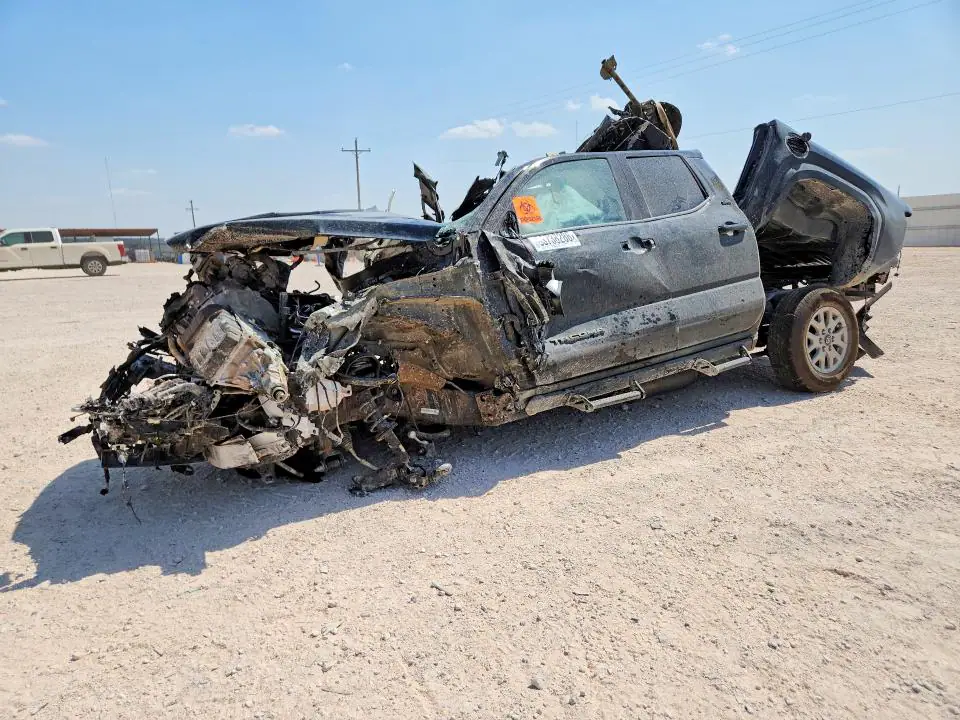 3TMKB5FN2TM071172 Toyota Tacoma 2026 — повреждение Опрокидывание, фото до ремонта