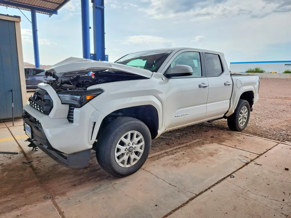 2026 Toyota Tacoma VIN 3TMLB5JNXTM228670 фото 1