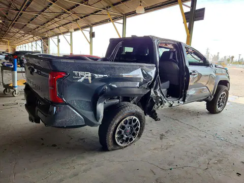 2026 Toyota Tacoma VIN 3TYLC5LN3TT065813 фото 3