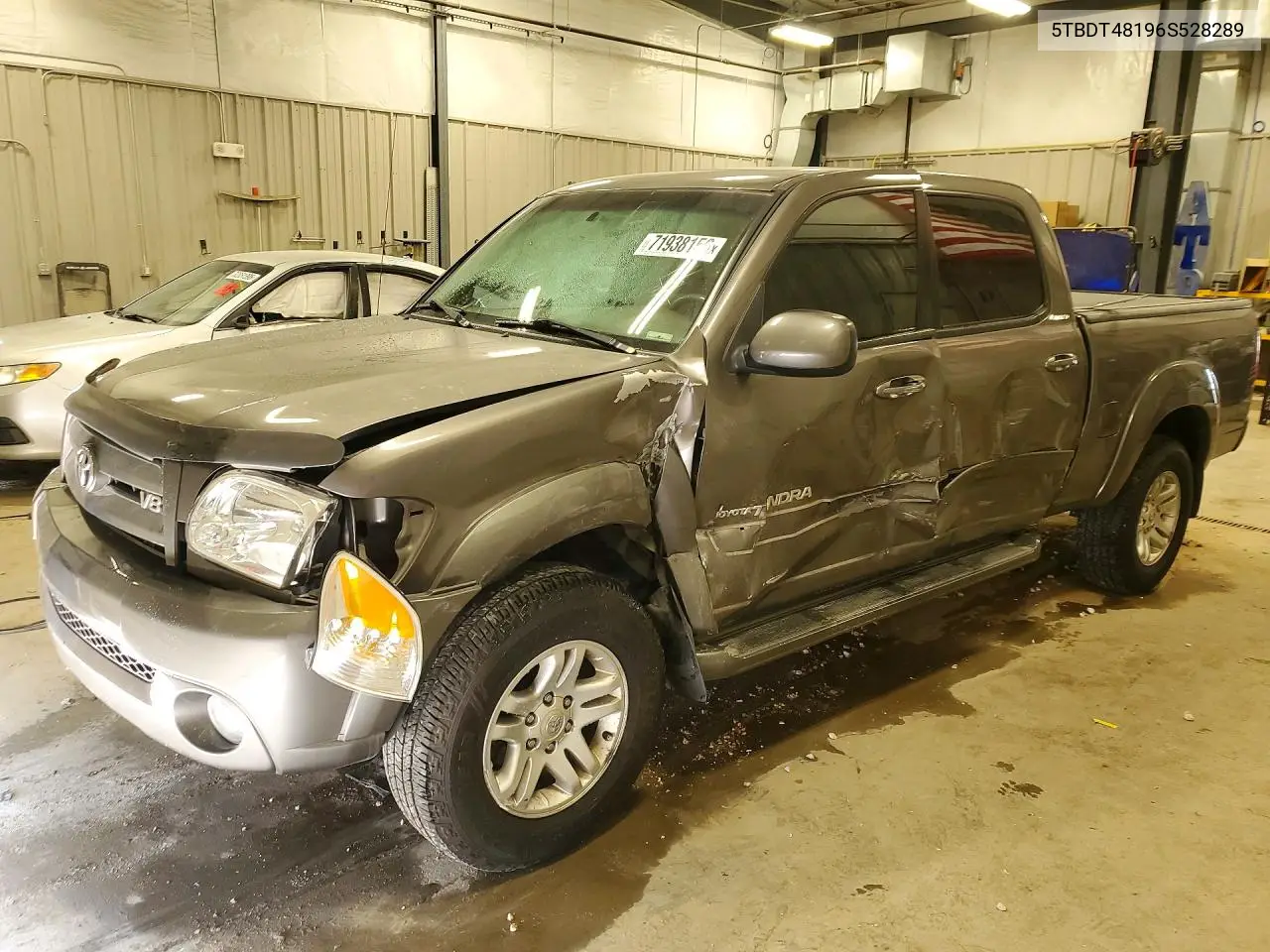 2006 Toyota Tundra Double Cab Limited VIN 5TBDT48196S528289 фото 1