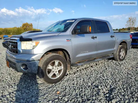 5TFDY5F1XAX136992 — 2010 Toyota Tundra, Передняя часть, фото до ремонта
