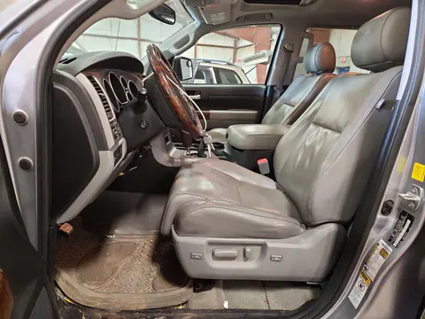 2010 Toyota Tundra Crewmax Limited VIN 5TFHW5F10AX139603 фото 7