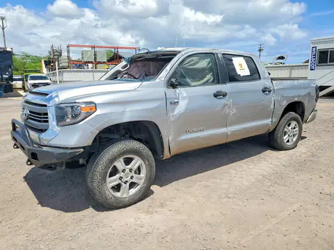 5TFDW5F16EX349529 — 2014 Toyota Tundra, Опрокидывание (Rollover), фото до ремонта