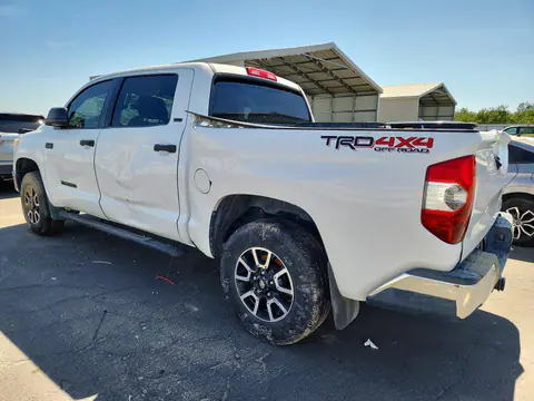 2015 Toyota Tundra VIN 5TFDY5F17FX478925 фото 2