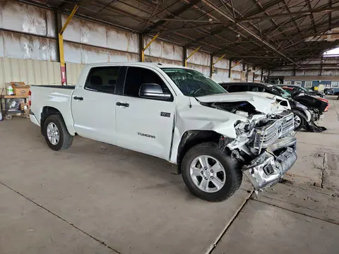 2016 Toyota Tundra VIN 5TFEW5F11GX211517 фото 4