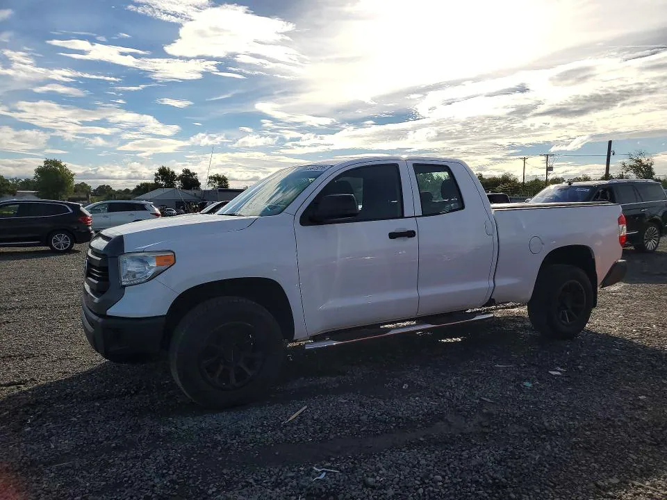 2016 TOYOTA TUNDRA VIN 5TFUM5F1XGX064793 фото 1