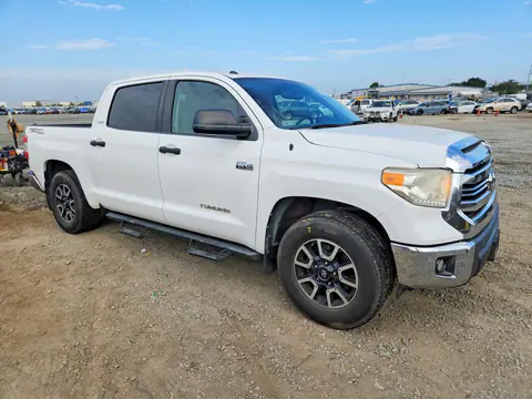 2017 Toyota Tundra VIN 5TFEY5F1XHX225864 фото 4