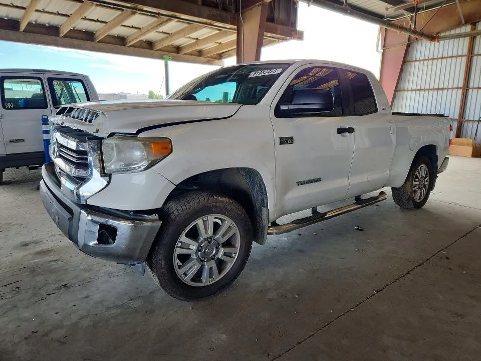 2017 Toyota Tundra VIN 5TFRY5F1XHX226546 фото 1