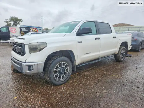 5TFDW5F1XHX671949 — 2017 Toyota Tundra, Передняя часть, фото до ремонта