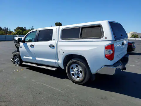 5TFEY5F14HX217369 — 2017 Toyota Tundra, фото 2 с аукциона Copart 14.10.2026, Передняя часть