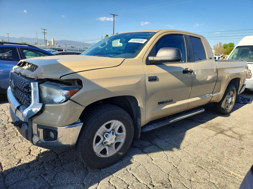 2018 Toyota Tundra VIN 5TFRY5F17JX235968 фото 1