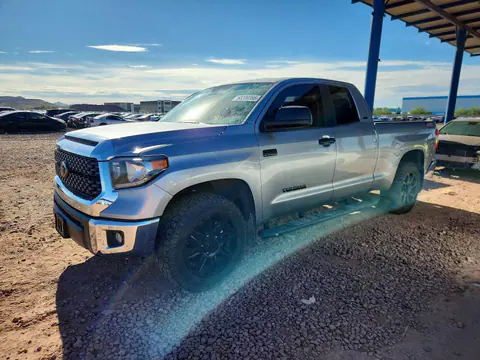 5TFUY5F16LX887607 — 2020 Toyota Tundra, Боковая часть (Side), фото до ремонта