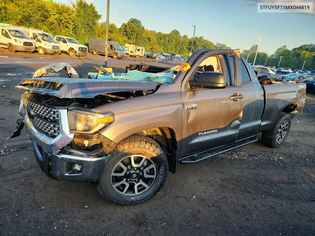 5TFUY5F11MX044819 Toyota Tundra 2021 — повреждение Повреждения со всех сторон, фото до ремонта