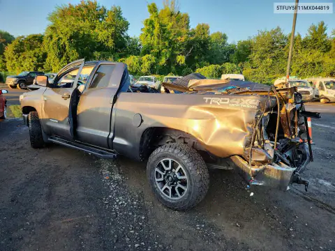 5TFUY5F11MX044819 — 2021 Toyota Tundra, фото 2 с аукциона Copart 22.10.2026, Повреждения со всех сторон