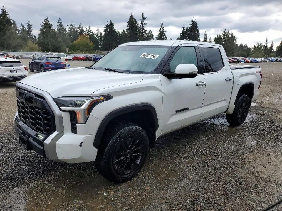 2023 Toyota Tundra VIN 5TFJA5DB6PX090234 фото 1