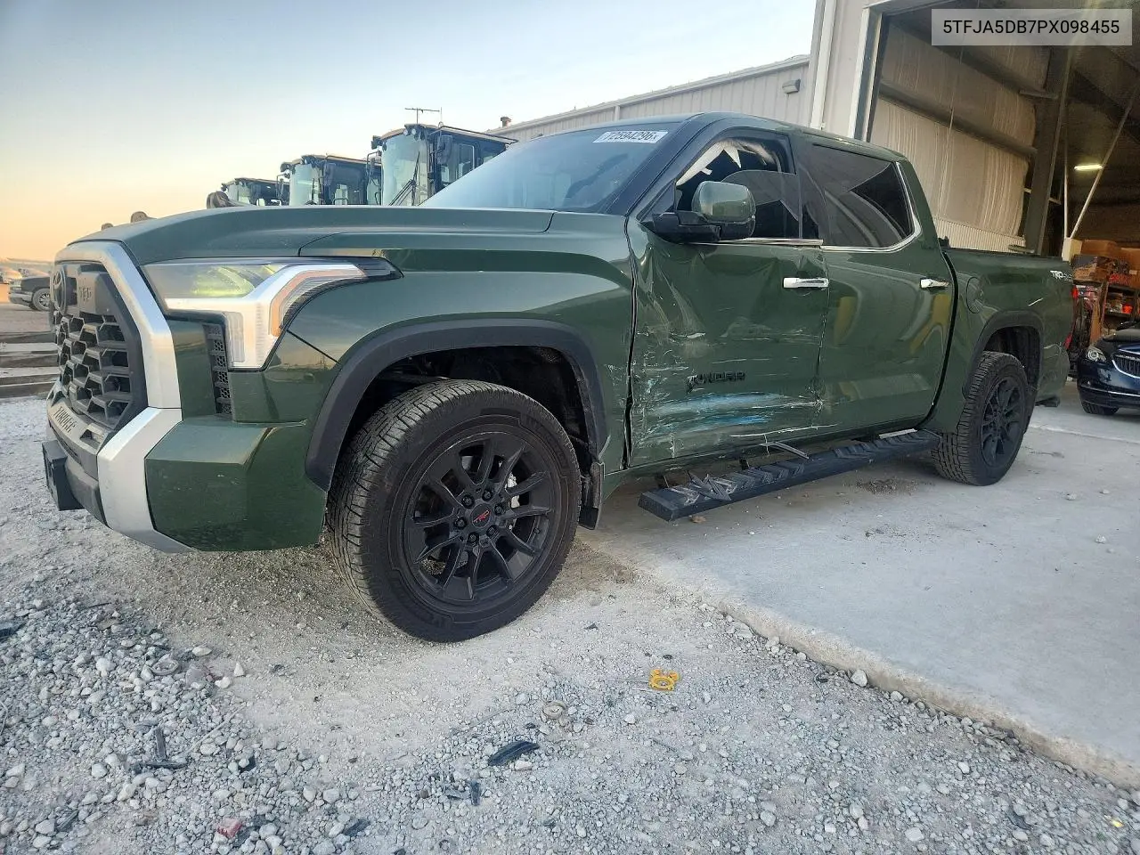 2023 Toyota Tundra Crewmax Limited VIN 5TFJA5DB7PX098455 фото 1