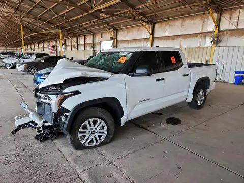 5TFLA5DB5RX227336 — 2024 Toyota Tundra, Передняя часть (Front End), фото до ремонта