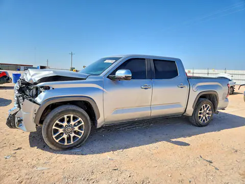 5TFMA5AB0RX030521 — 2024 Toyota Tundra, Передняя часть (Front End), фото до ремонта