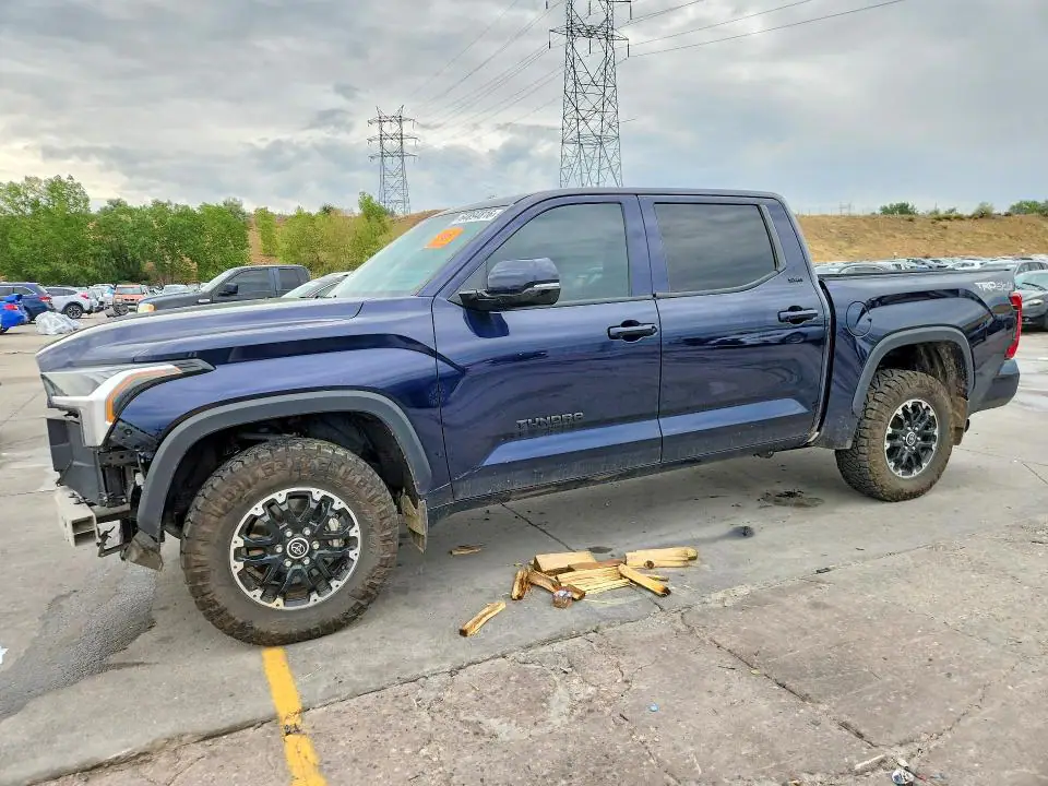 5TFLA5DB8RX217383 Toyota Tundra 2024 — повреждение Передняя часть, фото до ремонта