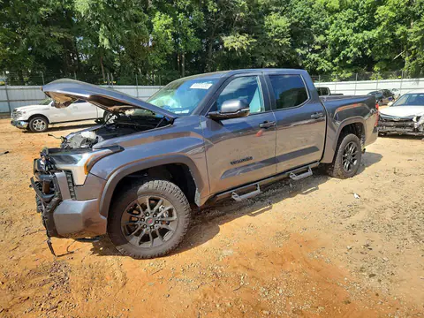 5TFLA5DB2SX328243 — 2025 Toyota Tundra, Передняя часть (Front End), фото до ремонта