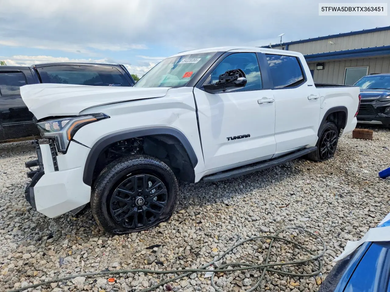 2026 Toyota Tundra Limited VIN 5TFWA5DBXTX363451 фото 1