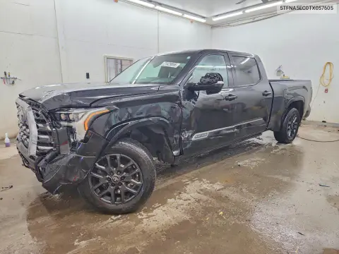 5TFNA5EC0TX057605 — 2026 Toyota Tundra, Передняя часть, фото до ремонта