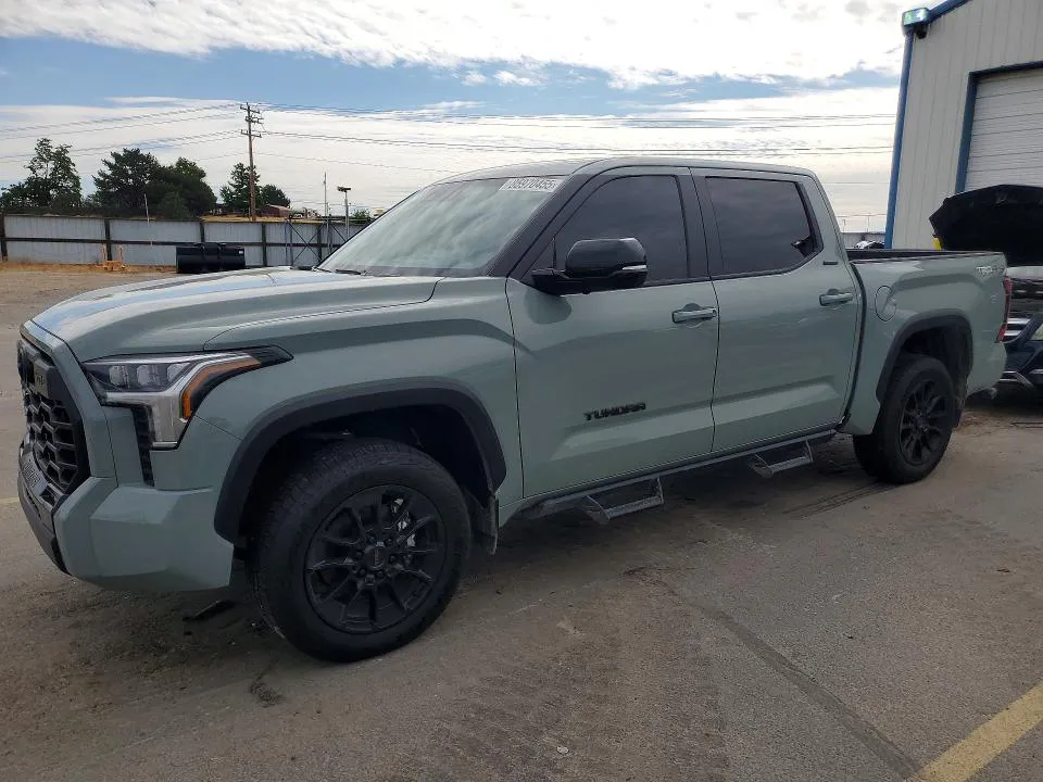 2026 Toyota Tundra VIN 5TFWA5DBXTX343894 фото 1