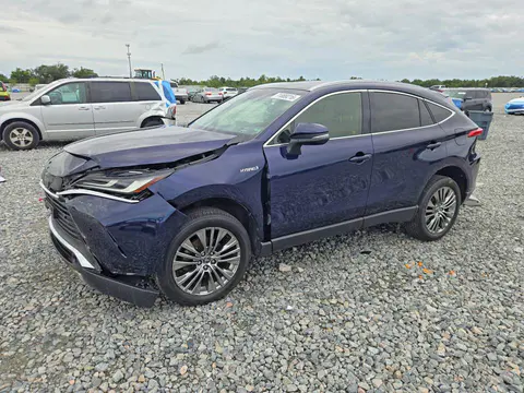 JTEAAAAH5MJ024401 — 2021 Toyota Venza, Передняя часть (Front End), фото до ремонта