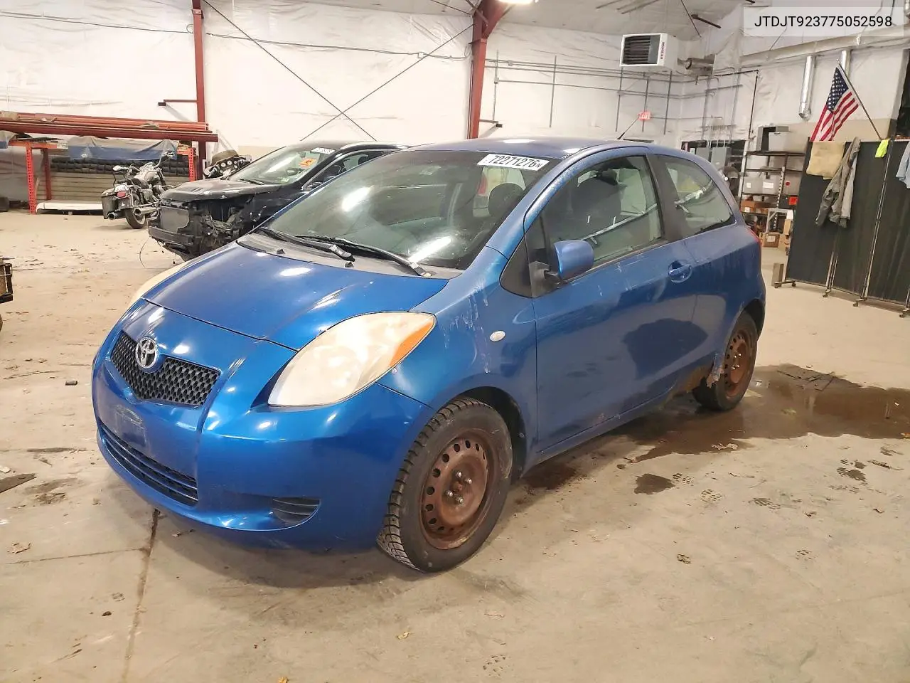 2007 Toyota Yaris Base VIN JTDJT923775052598 фото 1