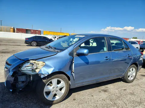 JTDBT923481253534 — 2008 Toyota Yaris, Передняя часть (Front End), фото до ремонта