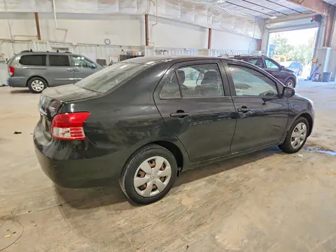 2008 Toyota Yaris Base VIN JTDBT923584018283 фото 3