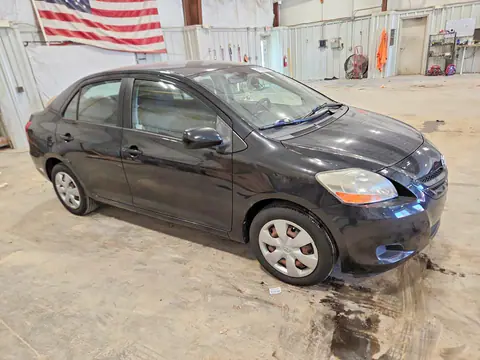 2008 Toyota Yaris Base VIN JTDBT923584018283 фото 4