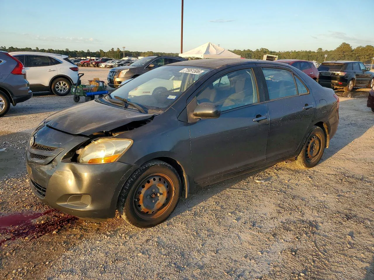 2008 Toyota Yaris Base VIN JTDBT923181217090 фото 1