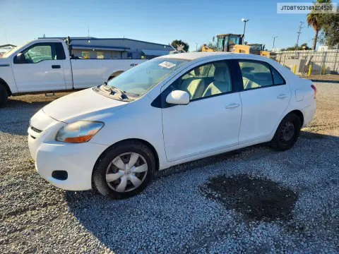 JTDBT923181204520 — 2008 Toyota Yaris, Передняя часть, фото до ремонта