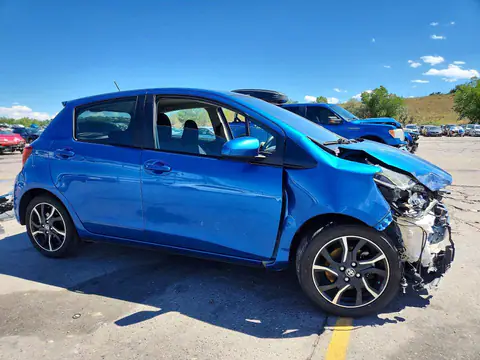 VNKKTUD33FA017851 — 2015 Toyota Yaris, фото 4 с аукциона Copart 30.09.2026, Передняя часть