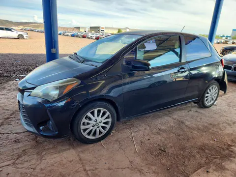 VNKJTUD38JA098155 — 2018 Toyota Yaris, Задняя часть (Rear End), фото до ремонта