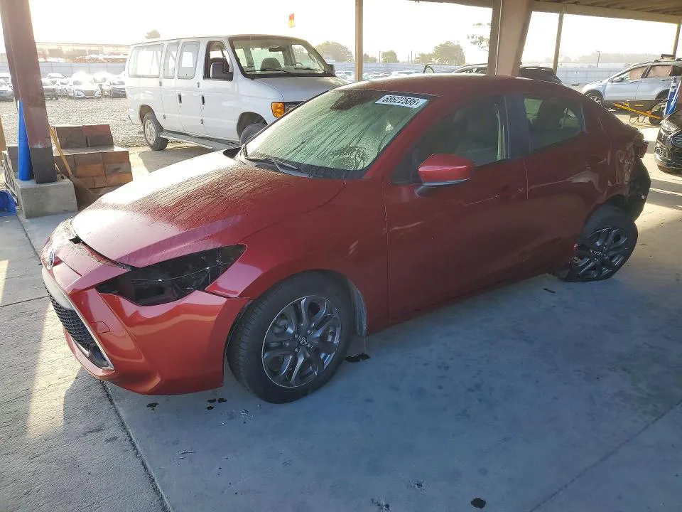 2019 Toyota Yaris VIN 3MYDLBYV7KY514443 фото 1