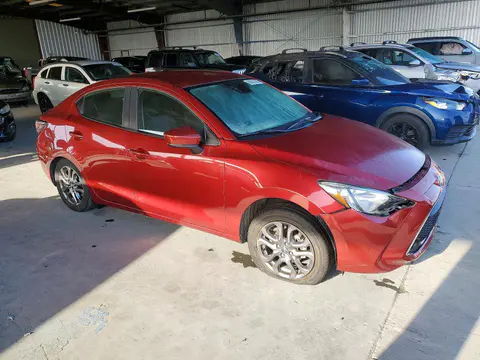2019 Toyota Yaris VIN 3MYDLBYV7KY514443 фото 4